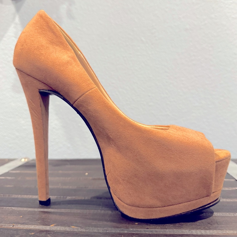 High Heel - Tan Suede (faux)